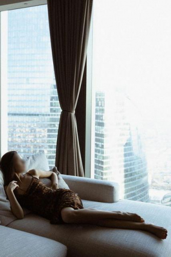 Проститутка Питера Джулия Брюнетка c 2 размером груди у метро Гражданский Проспект Санкт-Петербург Фото-5